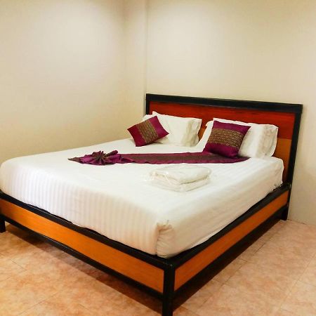 Eastan View Apartment Chiang Mai Extérieur photo